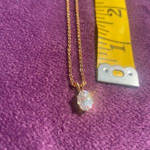 Lab simulated solitaire pendant